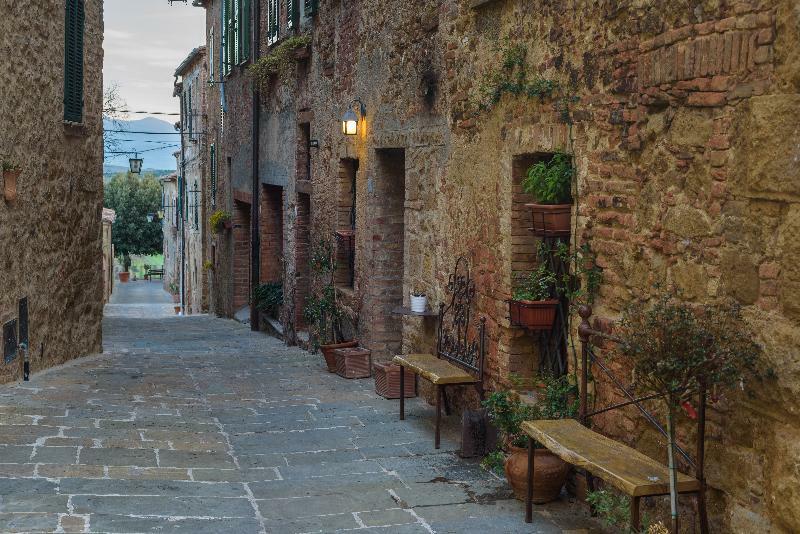 ホテル ロカンダ ディ カサルムスティア Castelmuzio エクステリア 写真